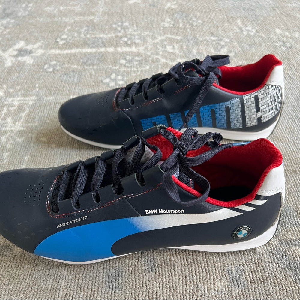 PUMA BMW Motorsport Sneakers. Fashion. Sleek